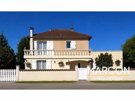 maison de village
