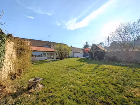 maison ancienne sur la commune de montholon de 266m2 habitab
