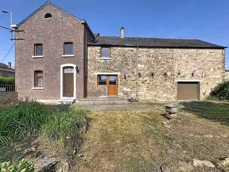 maison 3 chambres + caves + grenier aménageable + annexes
