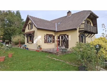 vente maison 8 pièces 232 m² à cerisy-buleux (80140)  289 900 €