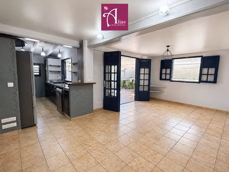 location appartement 3 pièces 67m² baie mahault 97122