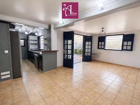 location appartement 3 pièces 72m² baie mahault 97122