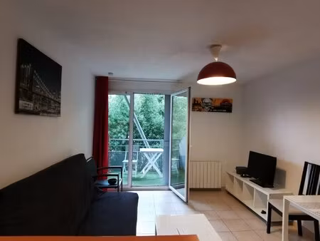 studio meublé à louer dans résidence sécurisée
