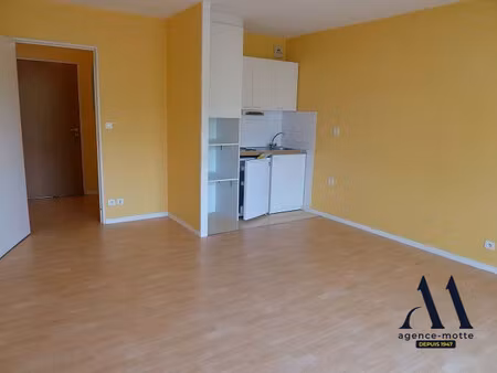 location appartement 1 pièce 27m² tours 37000