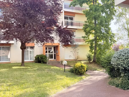 location appartement 2 pièces 37m² gien 45500
