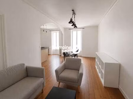 location appartement 3 pièces à saint-pol-de-léon (29250) : à louer 3 pièces / 57m² saint-