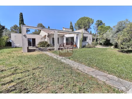 saint-vincent-de-barbeyrargues - villa de 169 m2 sur 950 m2
