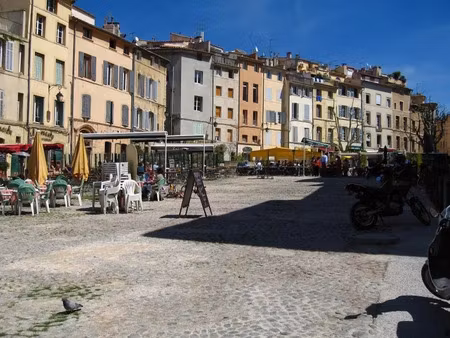 location appartement 1 pièce 24 m² à aix-en-provence (13080)