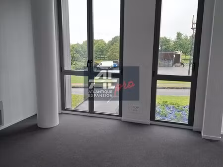 location local professionnel 50m² savenay 44260