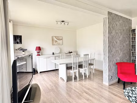 vente appartement 4 pièces  84.00m²  serémange