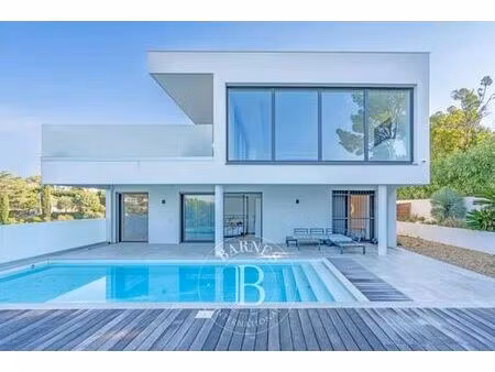 villa de 7 pièces de luxe en vente les issambres  france