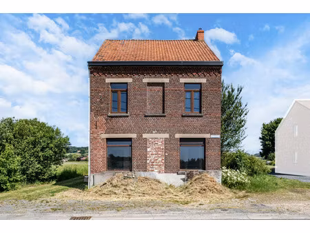 huis te koop in amougies met 3 slaapkamers