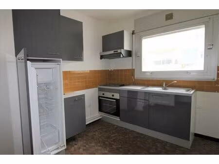 location appartement 3 pièces 69m² st brieuc 22000