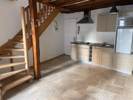 location appartement 2 pièces 31m²