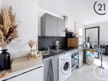 location appartement 1 pièce 23m² melun 77000