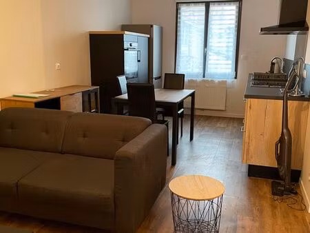 t3 58m² proche place lavault