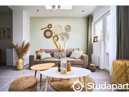 chambre 1 pièce 10 m²