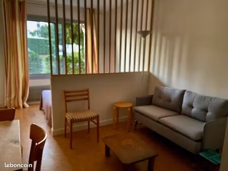 loue charmant t1 croix-rousse 25m² meublé | parking & jardin | libre 1er juillet