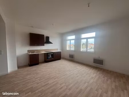 t3 - centre-ville - suite parentale/dressing