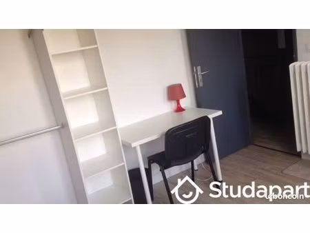 appartement 3 pièces 9 m²
