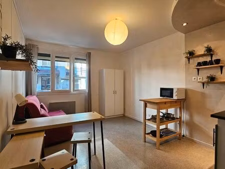 studio étudiant 18m²