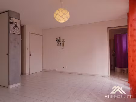 location appartement 1 pièce 30m² montpellier 34000