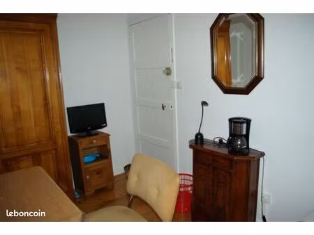 petite chambre à louer chez l'habitant centre ville