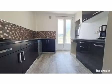 appartement 3 pièces 65 m²
