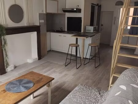 t2. meublé. 520 euros