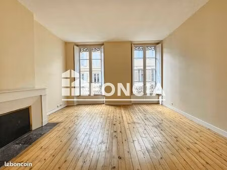 appartement 3 pièces 102 m²