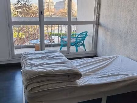 chambre 1 pièce 12 m²