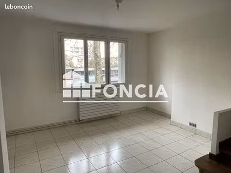 appartement 3 pièces 55 m²