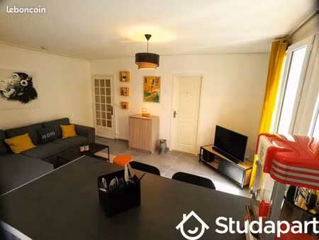 chambre 1 pièce 10 m²