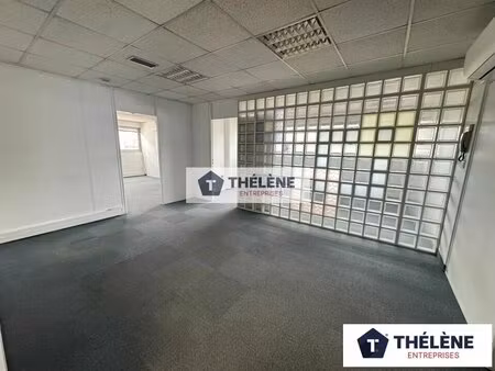 location local professionnel 64m² montpellier 34000