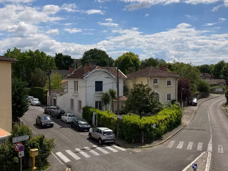 location appartement 4 pièces 86m²