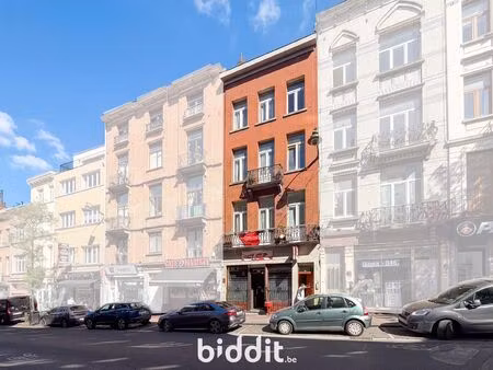 immeuble mixte en vente publique à chaussée d'alsemberg 40-40a saint-gilles (vbe31007)