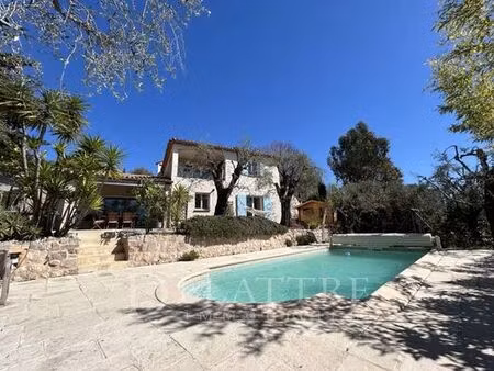 maison de luxe de 140 m2 en location grasse  france