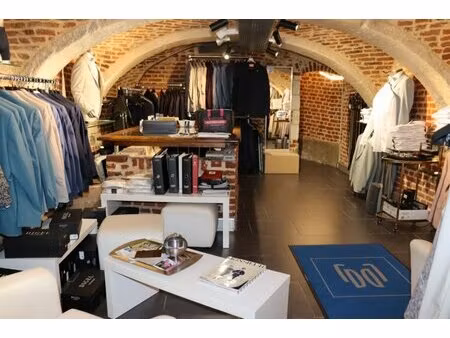 en vente local commercial 127 m² – 293 500 € |cambrai
