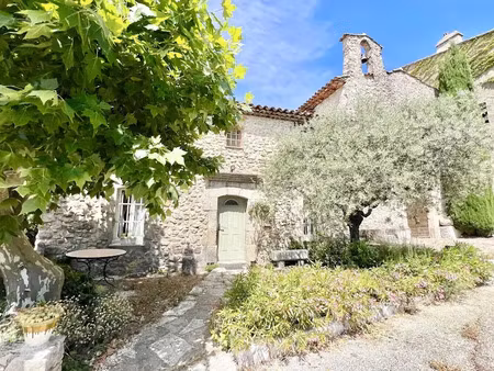 vente villa 4 pièces 89 m² à la roquebrussanne (83136)  335 000 €