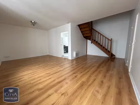 appartement à louer 4 pièces 89.86 m² - orléans (45) - 937€