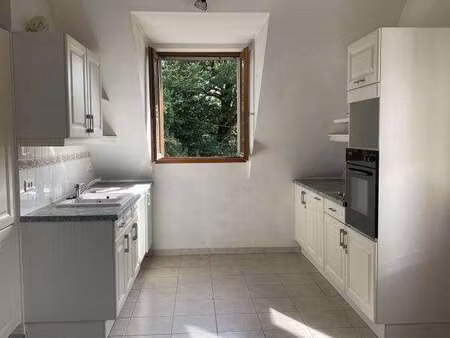 location appartement 2 pièces à la chapelle-sur-erdre (44240) : à louer 2 pièces / 32m² la