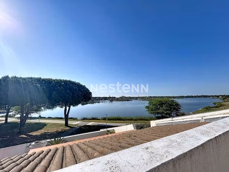port camargue appartement de type 3 avec terrasse exceptionnelle et une belle vue dégagée