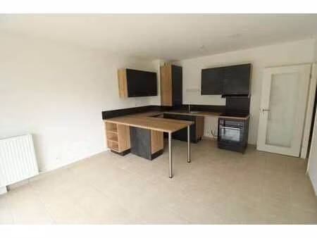 location appartement 2 pièces à nantes saint-pasquier (44000) : à louer 2 pièces / 41m² na