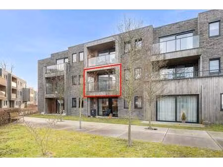 appartement avec terrasse et parking