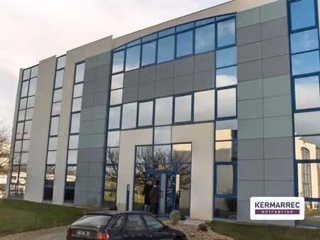 vente bureaux 55 m² à 120 m²