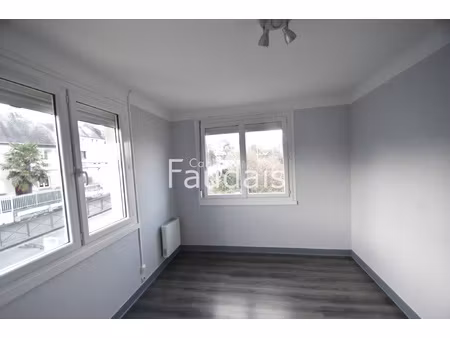 location appartement 2 pièces 41m² st lo 50000