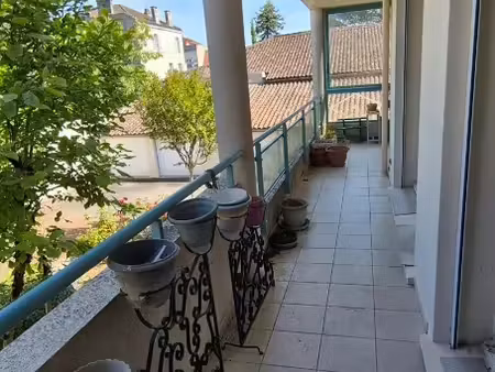 vente appartement 5 pièces 124 m² à cognac (16100)  249 600 €