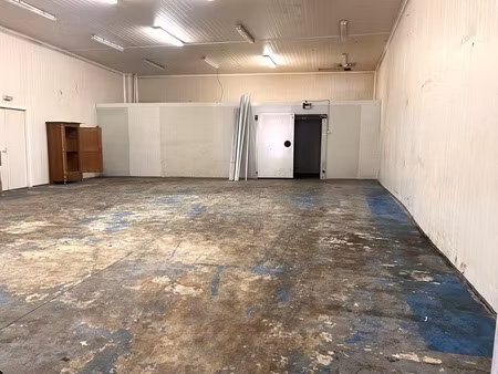 à louer entrepôt 202 m² – 1 907 € |lille