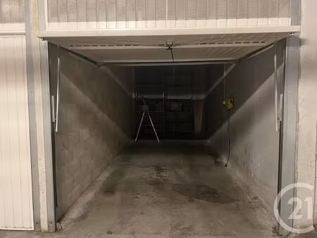 location parking nice 06300