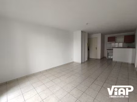 t2 de 44 m² avec parking et balcon